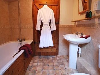 Home Place Farmhouse Spa - B&B Challacombe Dış mekan fotoğraf